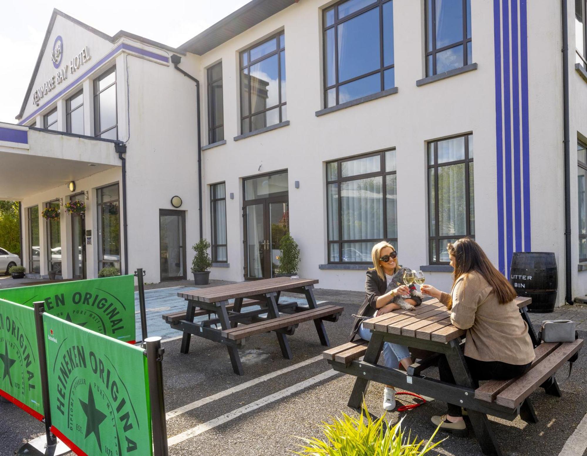 Kenmare Bay Hotel Lodges Killarney Exterior foto